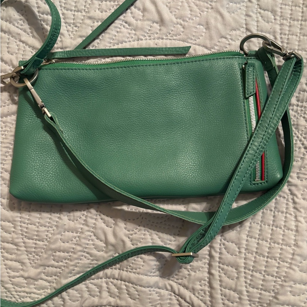 HAMMITT’ Elegant Green Crossbody Bag with Silver Accents - Picture 2 of 7